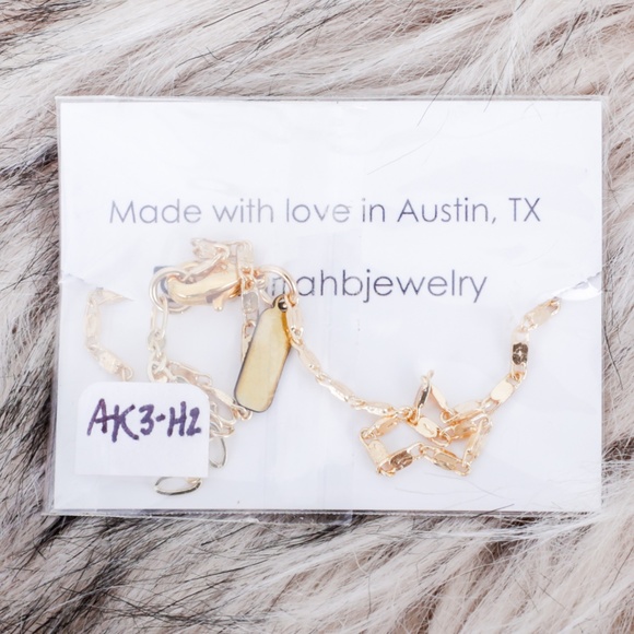 NWT Farrah B Heart Charm Gold Anklet - Picture 2 of 2